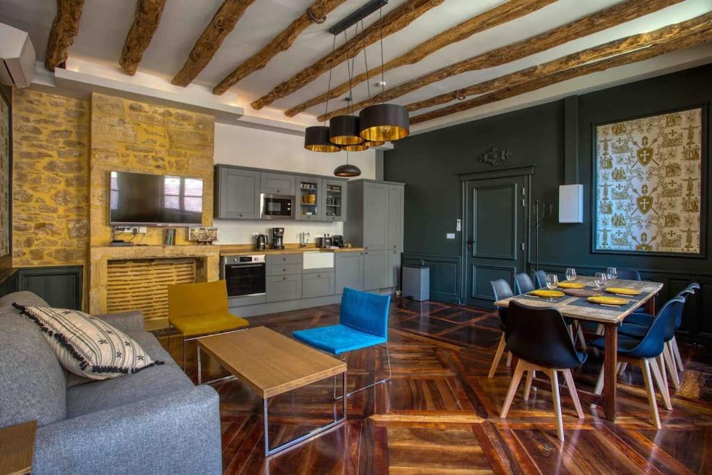 "Les Appartements De Betty A" Coeur Historique Sarlat-la-Canéda Exterior foto